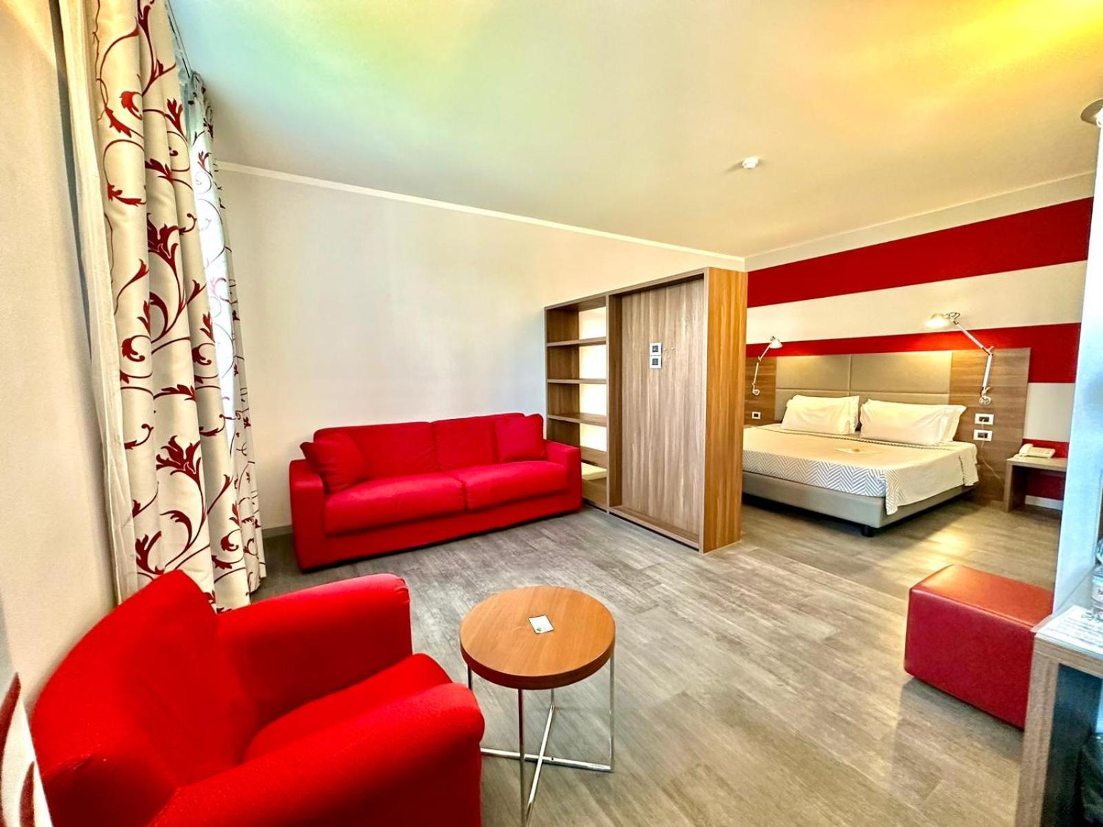 Hotel Del Parco Vigevano Exterior photo